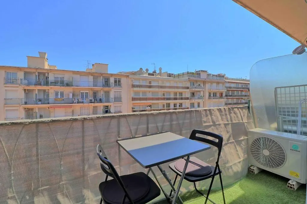 Acces Direct Promenade Des Anglais - Negresco Nice Apartment